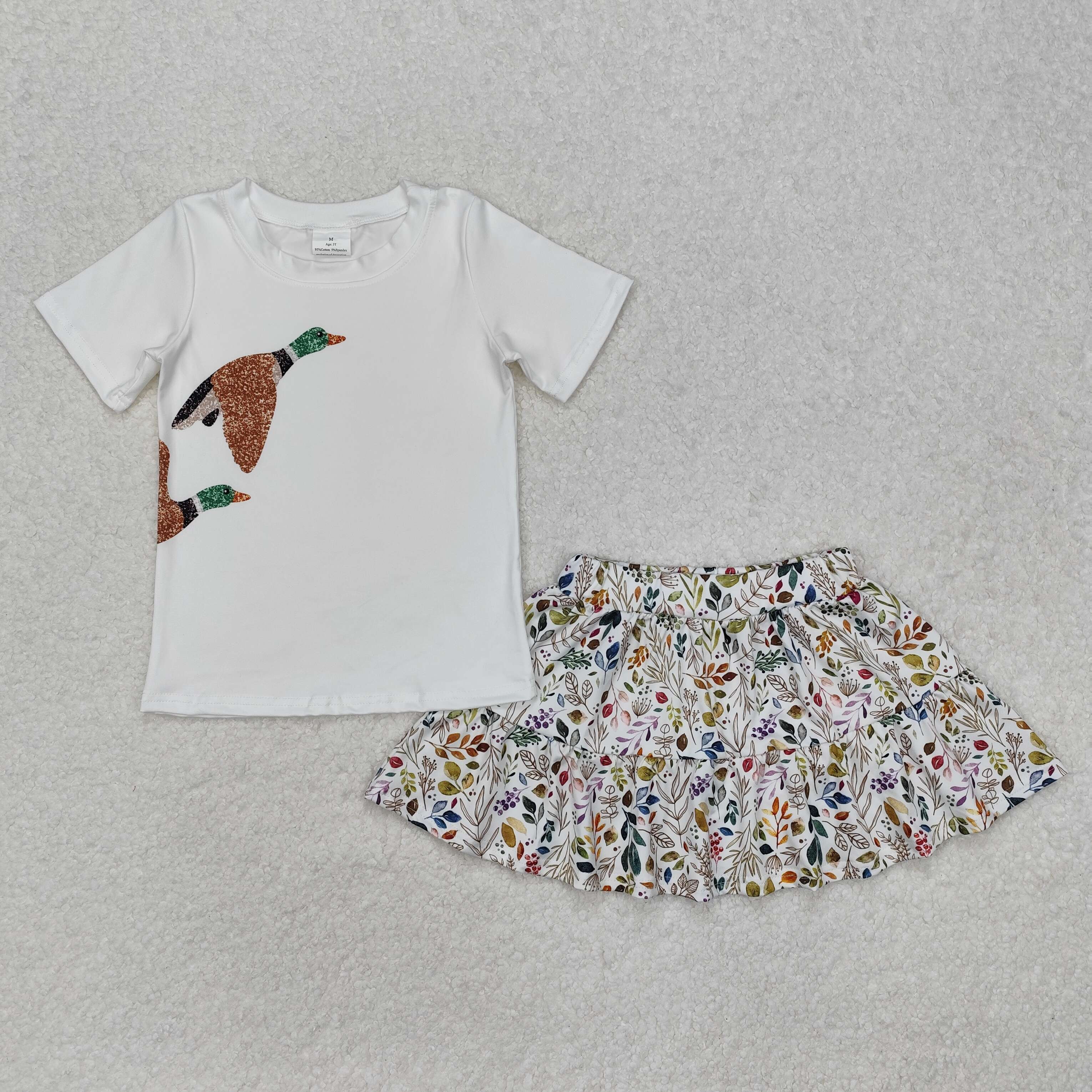 GSD1546 Duck White Short Sleeve Flower Leaves Skirt Suit