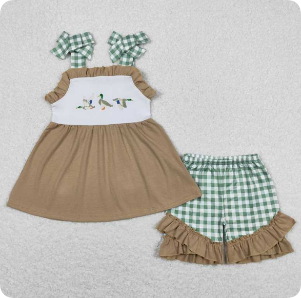 GSSO0653 4.29 y Embroidery Duck Green White Plaid Brown Lace Overall Shorts Set