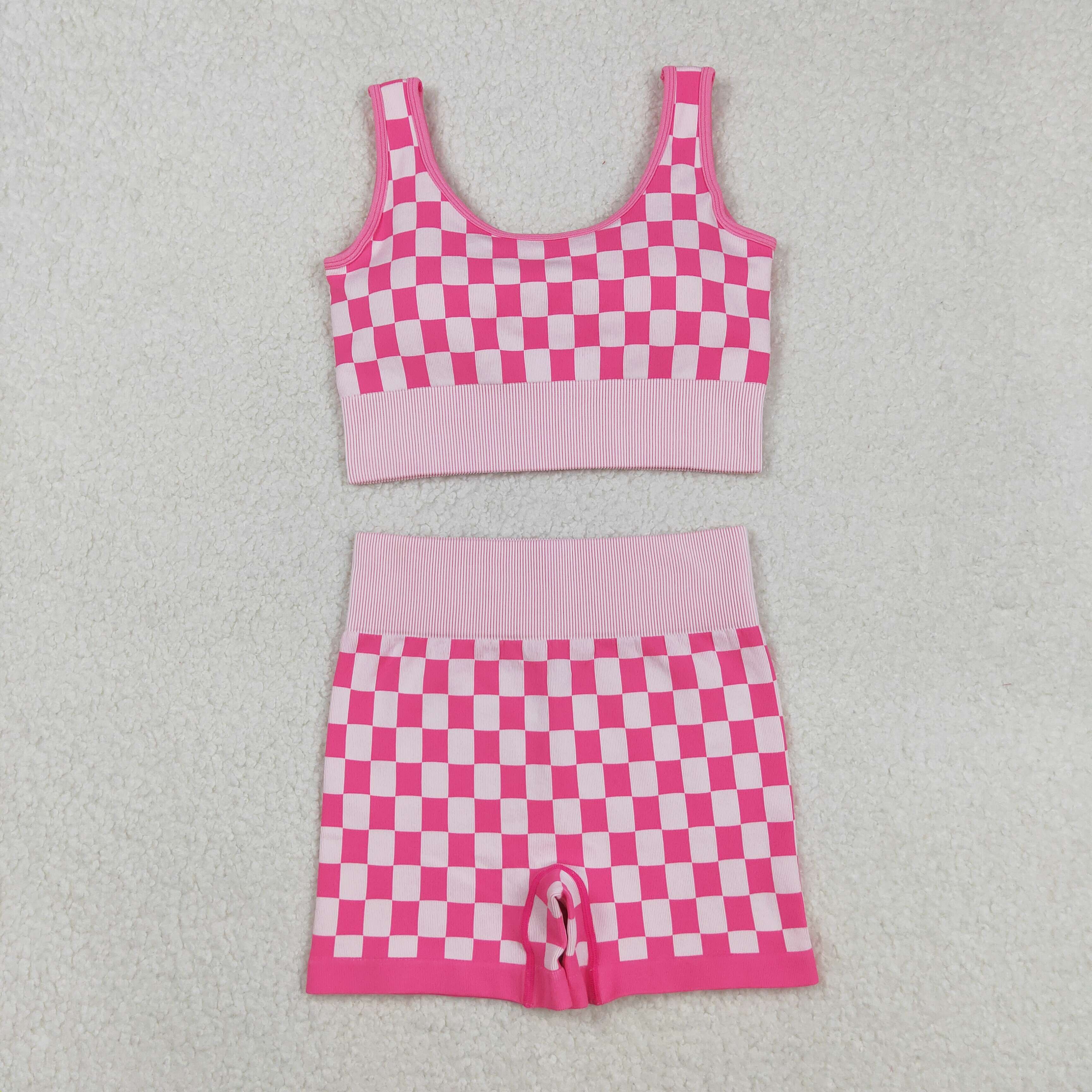 GT1190 9.1y  Adult women's pink and white checkered suit, knitted material