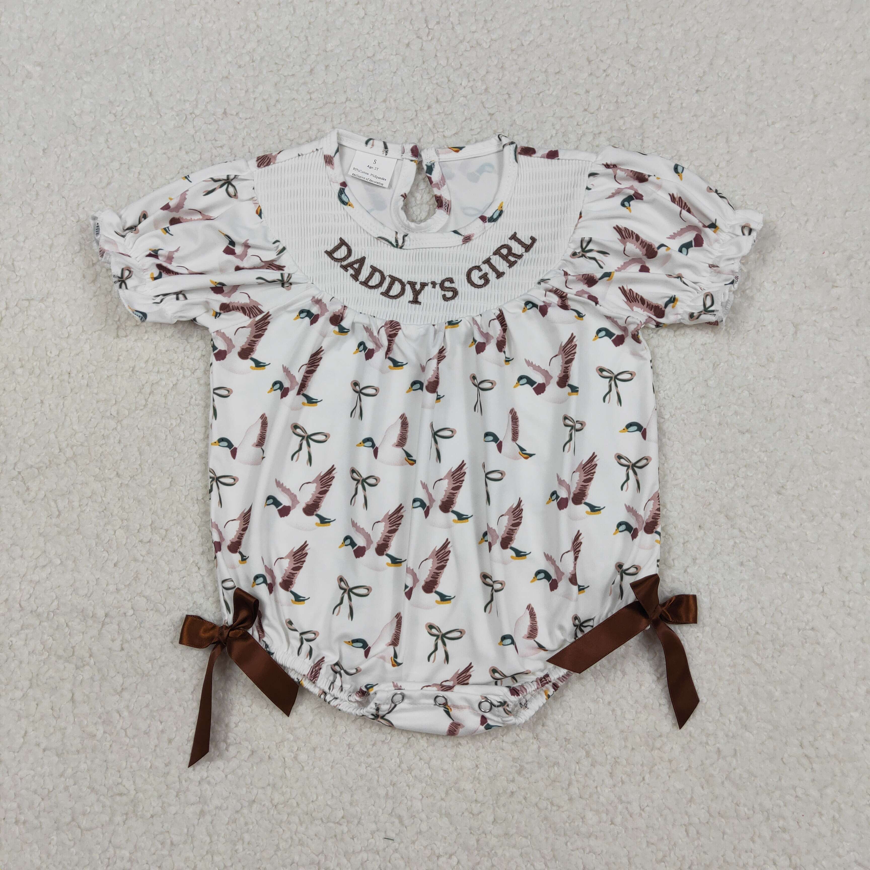 SR3346 SMOCK DADDY'S GIRL embroideryDuck bows ruffle sleeve Romper