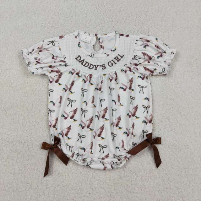 SR3346 SMOCK DADDY'S GIRL embroideryDuck bows ruffle sleeve Romper