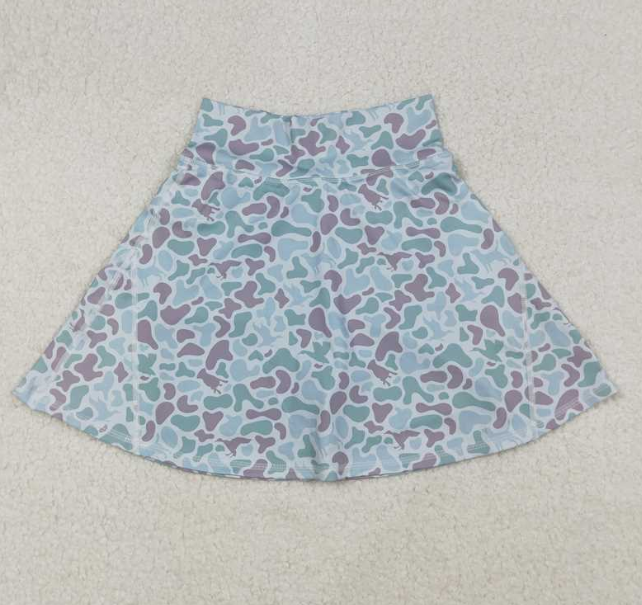 GLK0132 Adult women's light brown-green camouflage yoga skirt with duck and puppy design.