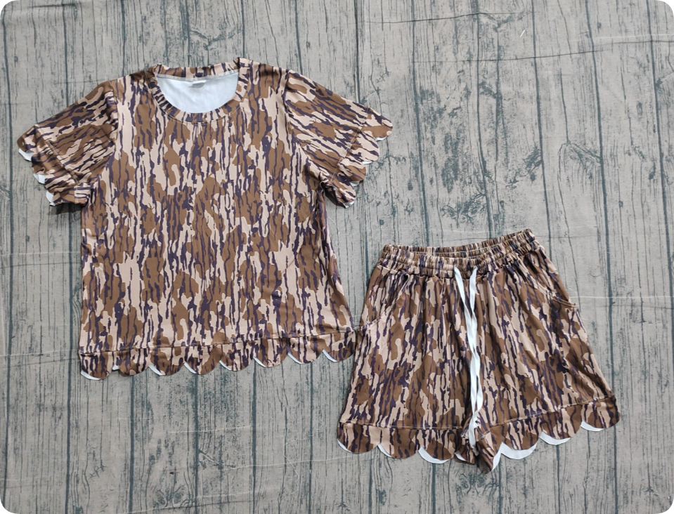 GSSO3231  Adult Women's Military Green Camouflage Lace Short-Sleeved Shirt and Shorts Set