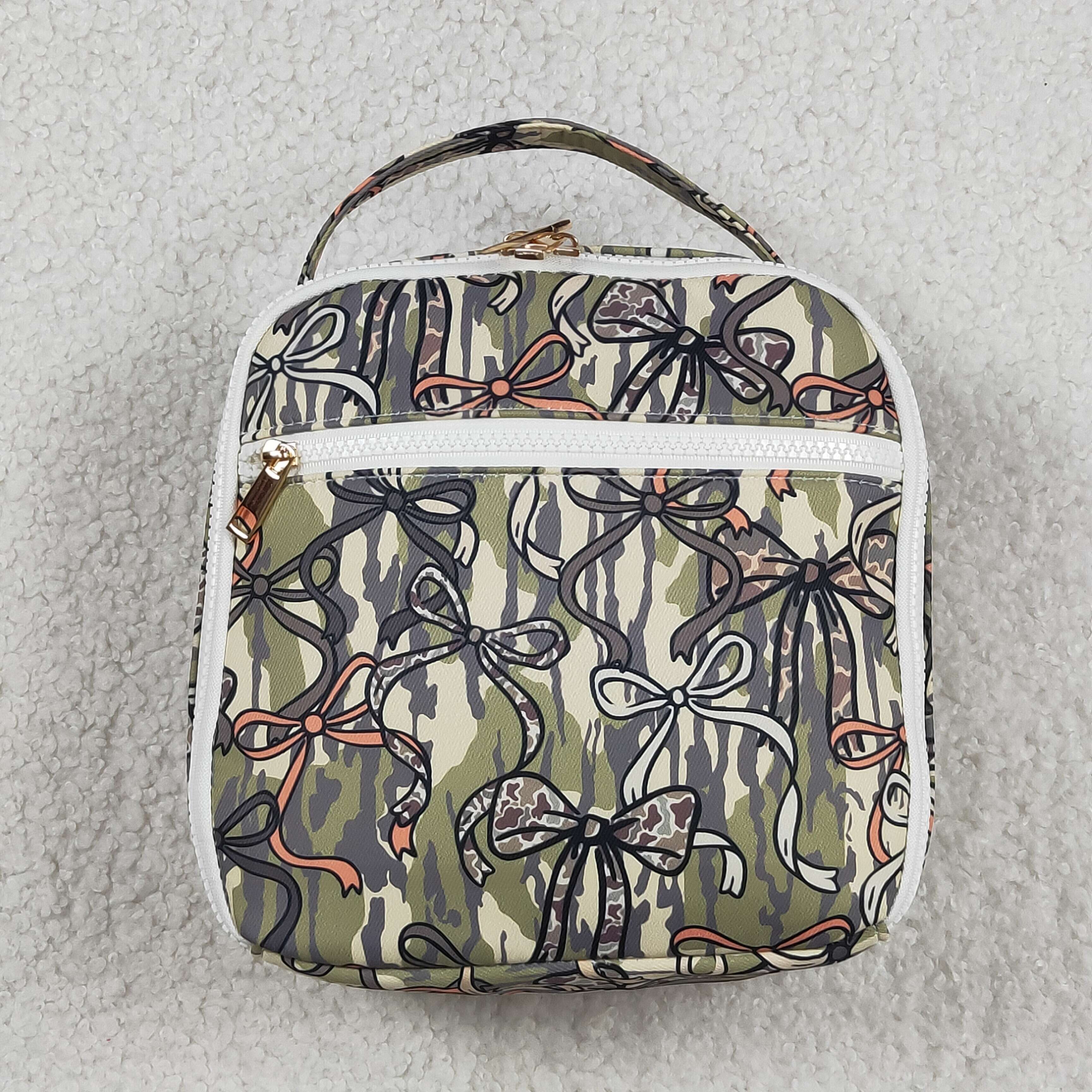 BA0393 CAMO Green bows zipper lunch box