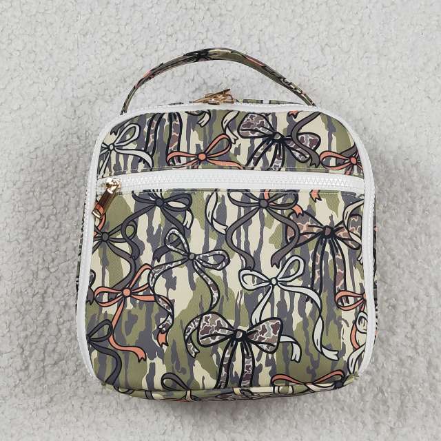 BA0393 CAMO Green bows zipper lunch box