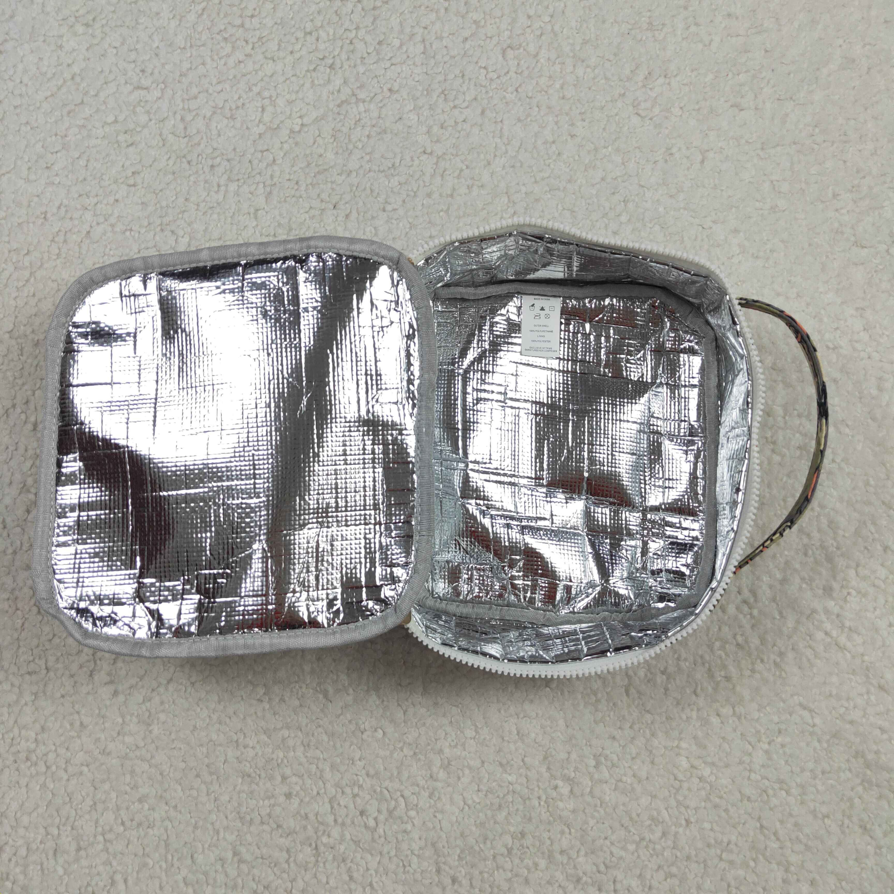 BA0393 CAMO Green bows zipper lunch box