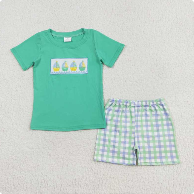 BSSO0887 Embroidered sailboat blue-green short-sleeved plaid shorts set