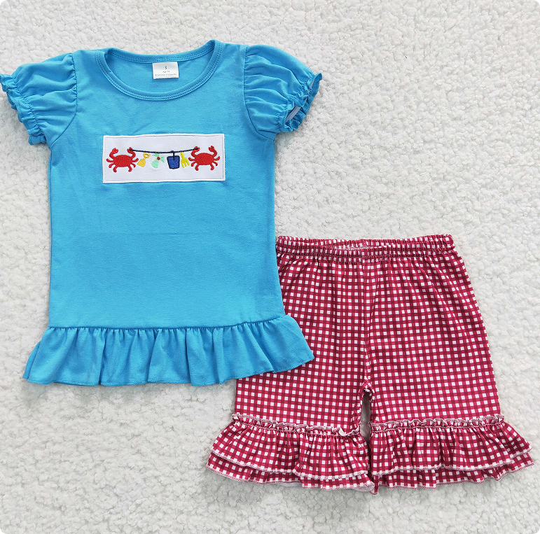 GSSO0274  Girl's blue short-sleeved shirt and red plaid shorts set with embroidered crab.