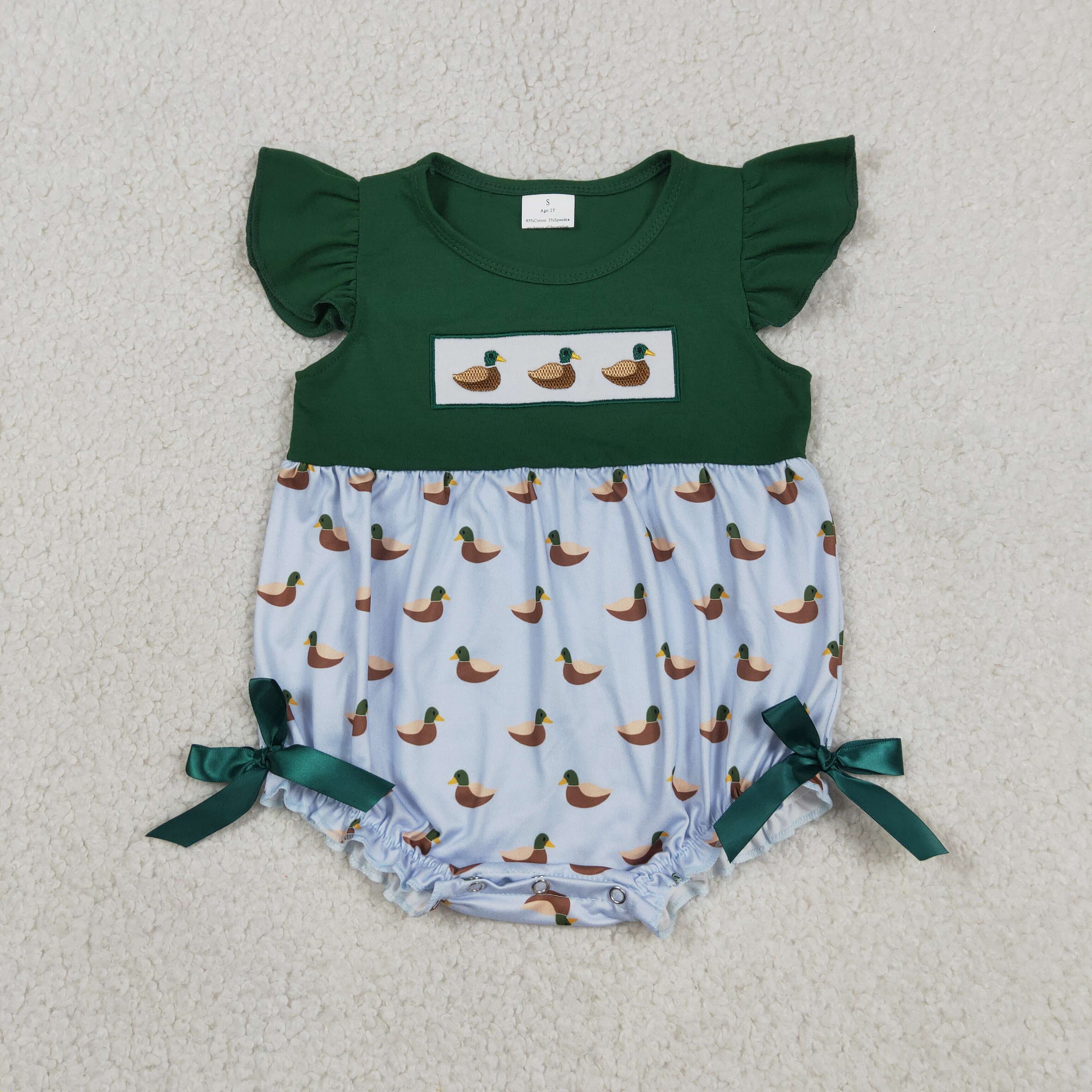 SR4091  Baby Green duck Embroidery flying sleeve Rompers