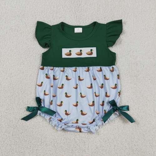 SR4091  Baby Green duck Embroidery flying sleeve Rompers