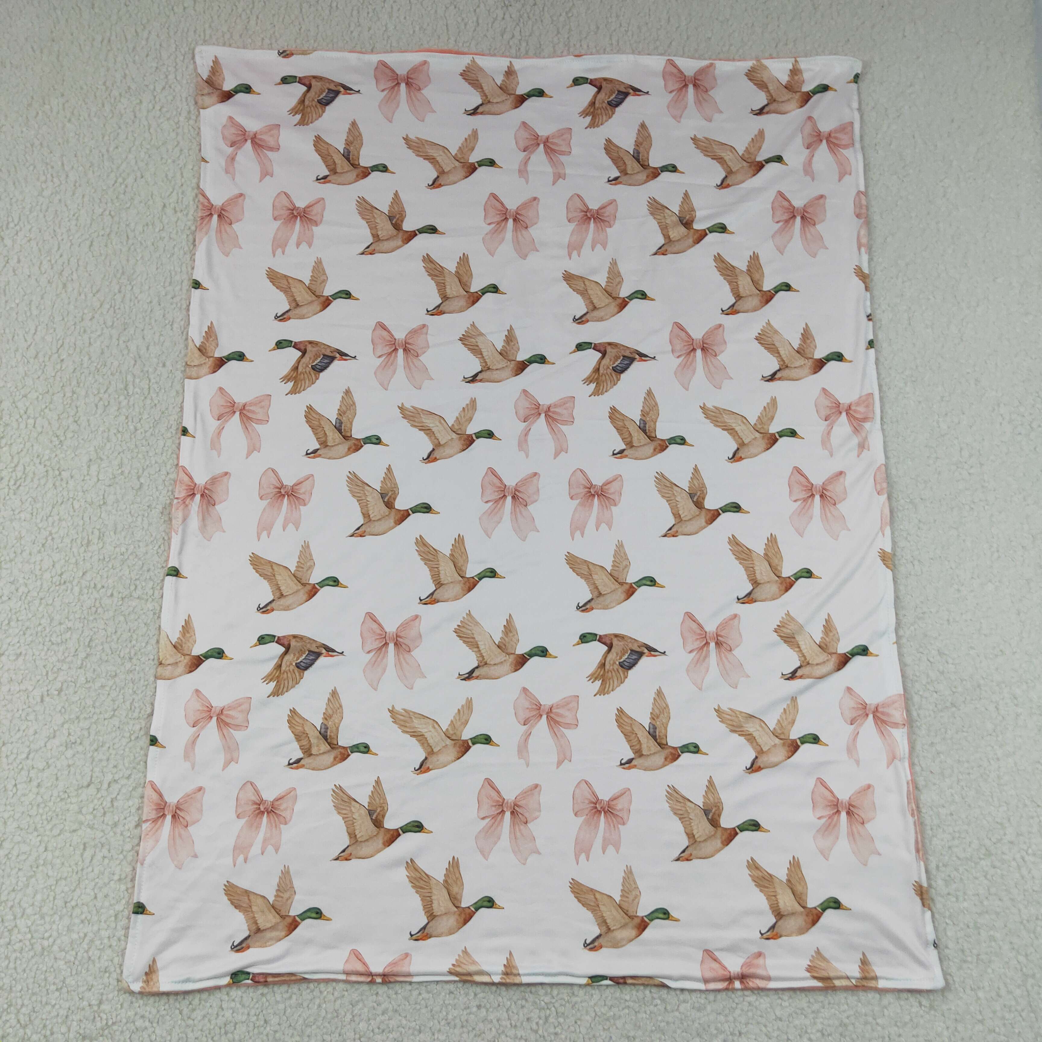 BL0248  pink bows duck print baby blanket