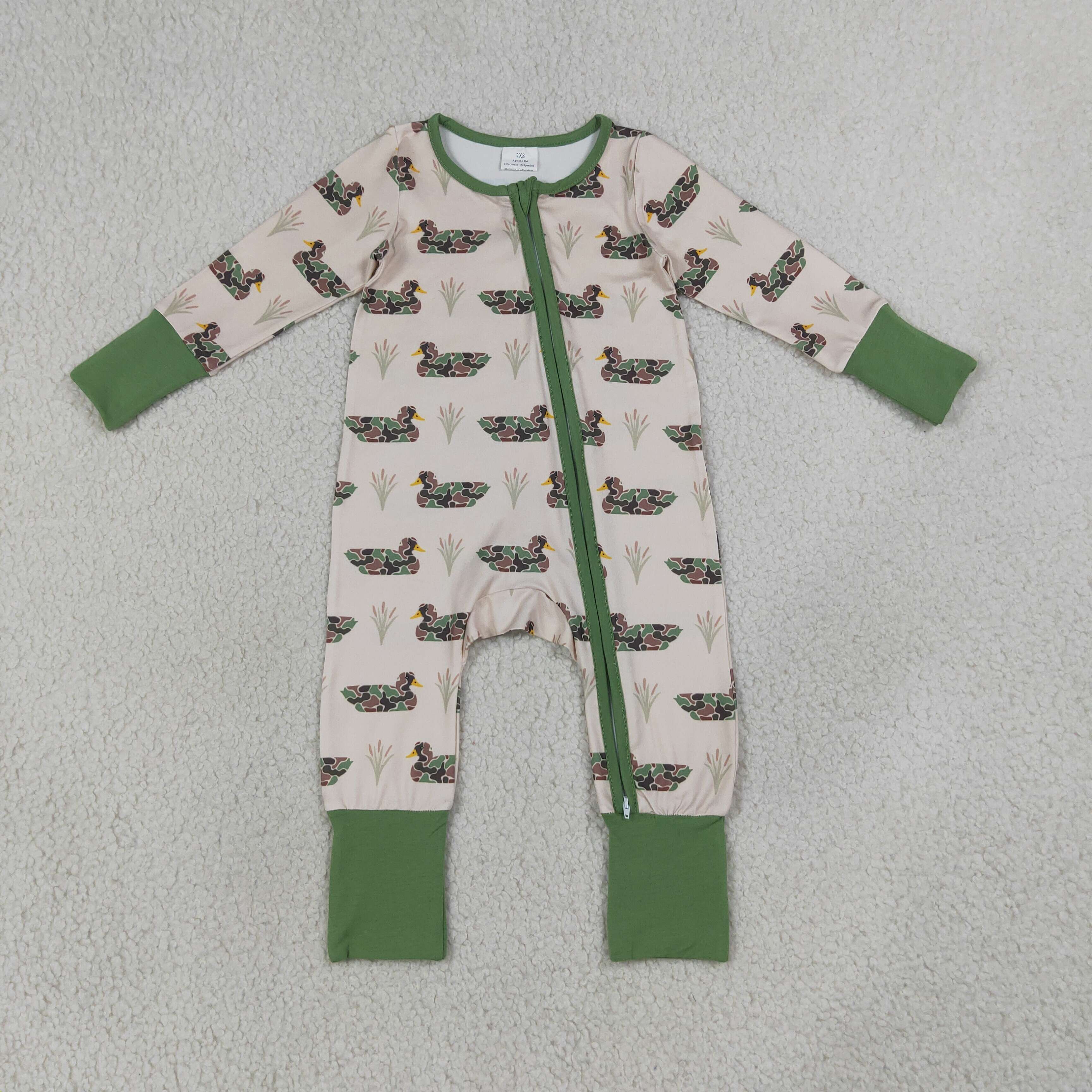 LR3117  Baby Green duck  print long sleeve Rompers