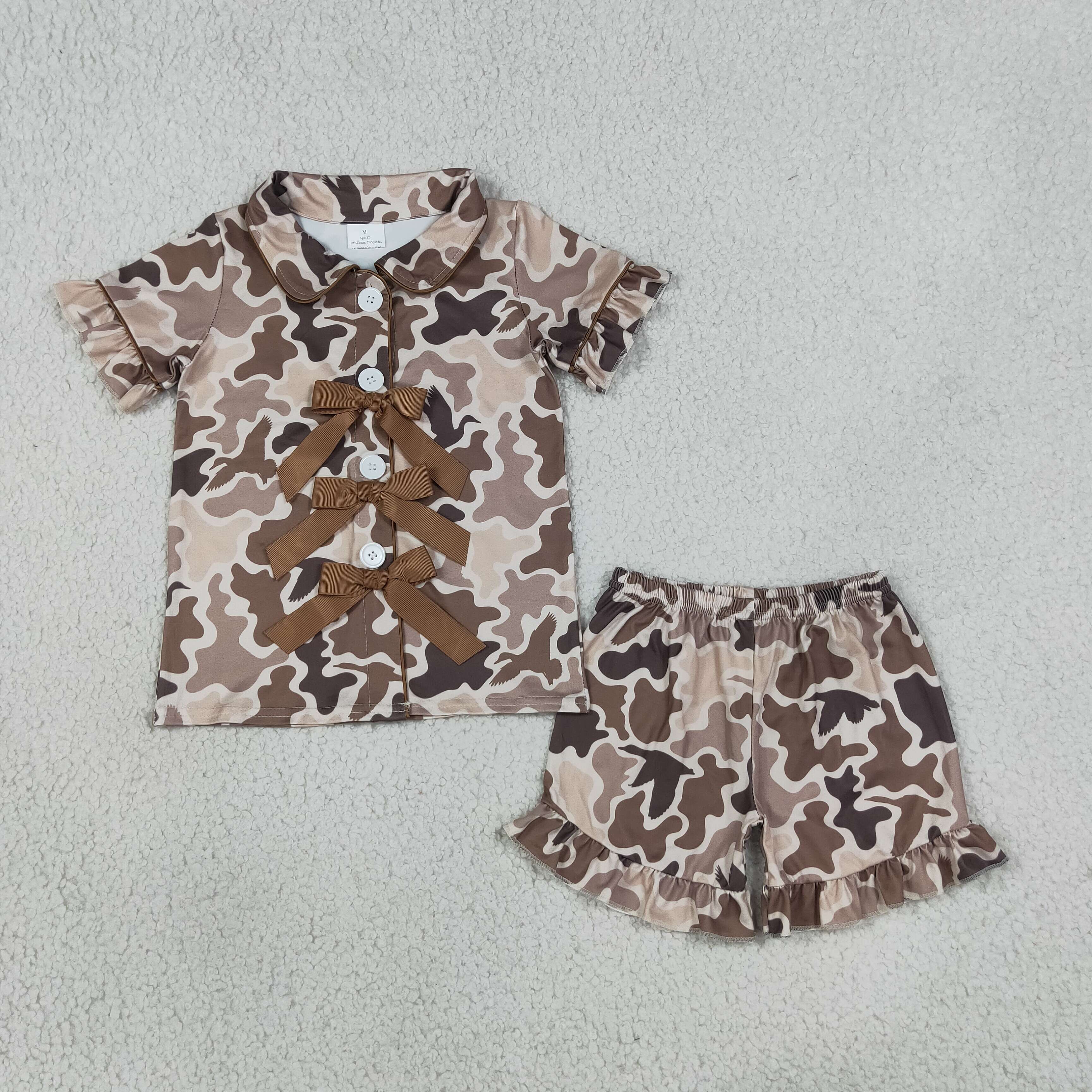 GSSO3368  Baby Girls Camo BOWS Button Top Ruffle Shorts Hunting Pajamas Sets