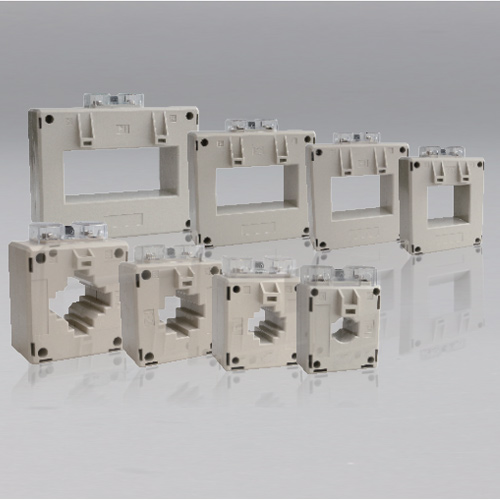 low-voltage current transformer
