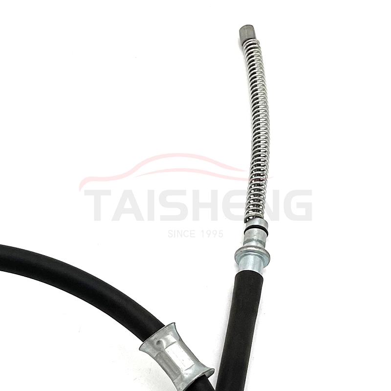 Automotive Left Rear Parking cable OEM number MR475597 auto brake cable