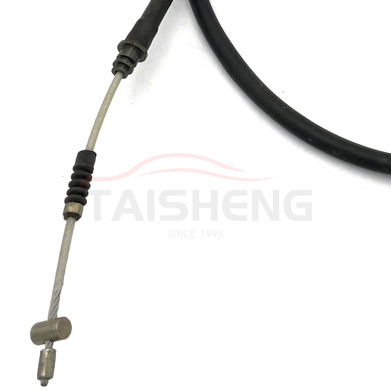 Auto Right Rear Parking cable OEM number MB520985 auto brake cable