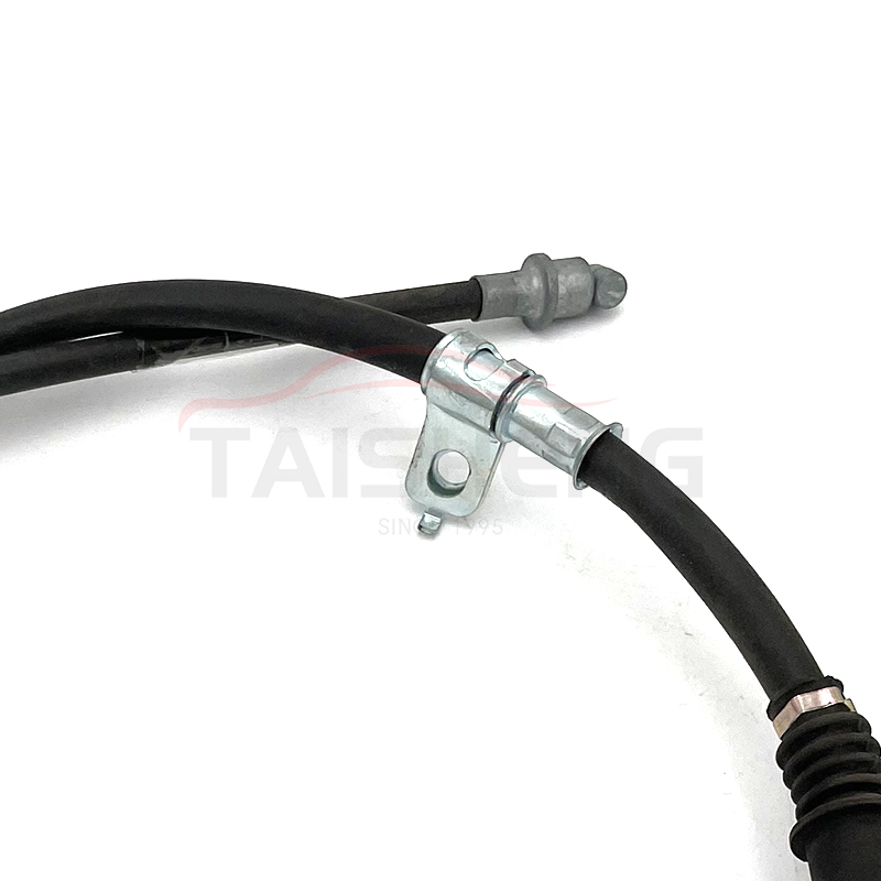Auto Right Rear Parking cable OEM number MB520985 auto brake cable