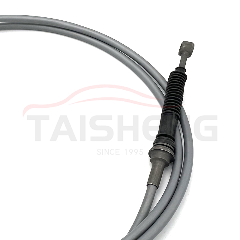 Factory Direct Auto Rear manual transmission OE 81326556257/81326556324 manual transmission cable