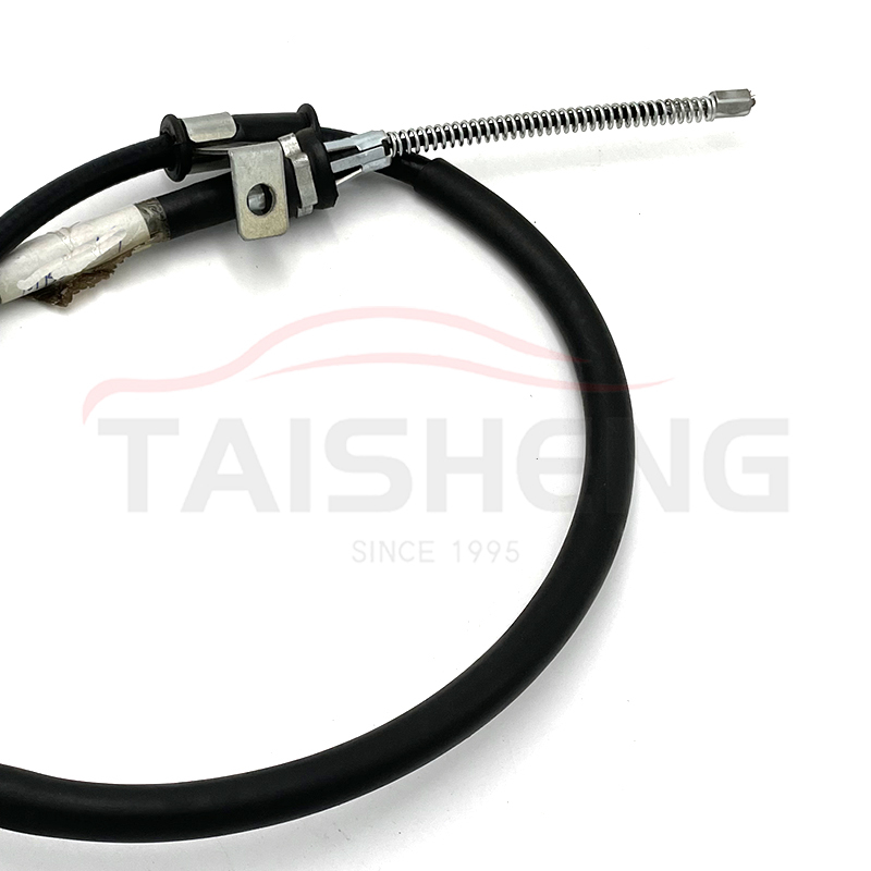 Factory Direct Auto Right Rear Parking cable OEM number MB520609 auto brake cable
