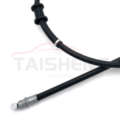 Factory Direct Auto Rear Parking cable OEM number M884534/MR914268 auto brake cable