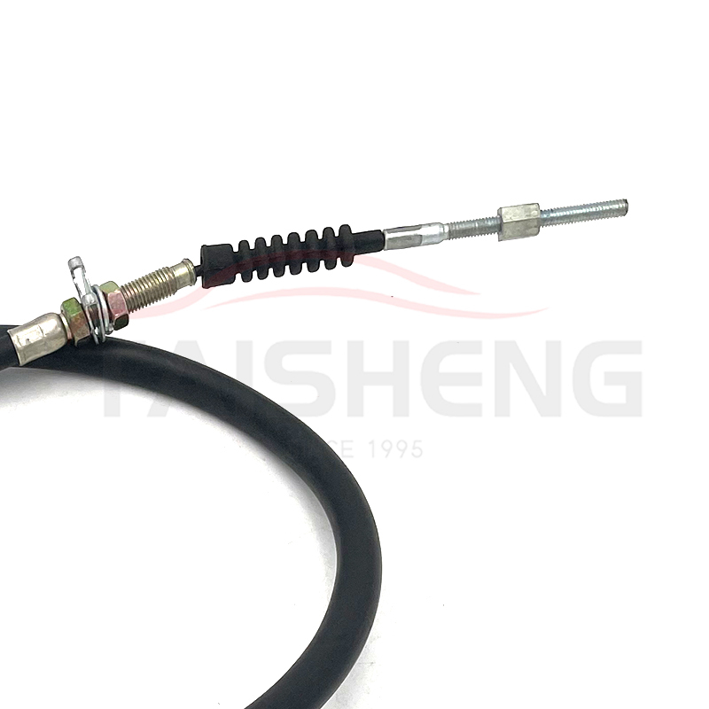 Factory Direct Auto Left Rear Parking cable OEM number MB520632 auto brake cable