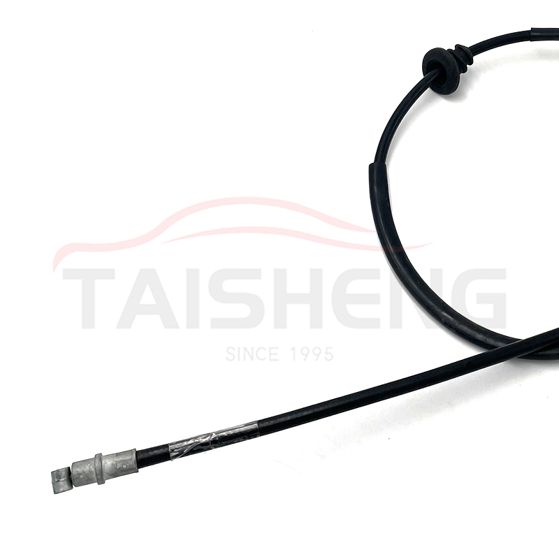 Factory Direct Automotive Rear Parking cable OEM number MB140231 Brake cable