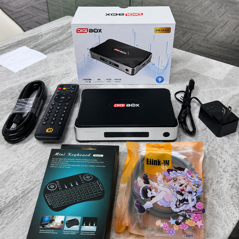 Digibox D6 MAXを受け取りました。セットアップがとても簡単で、動作も非常にスムーズです。複数の国のライブTVチャンネルが豊富にあり、字幕付きのVODライブラリも充実しています。付属のプレゼントもとても実用的で品質が高く、とても満足しています！