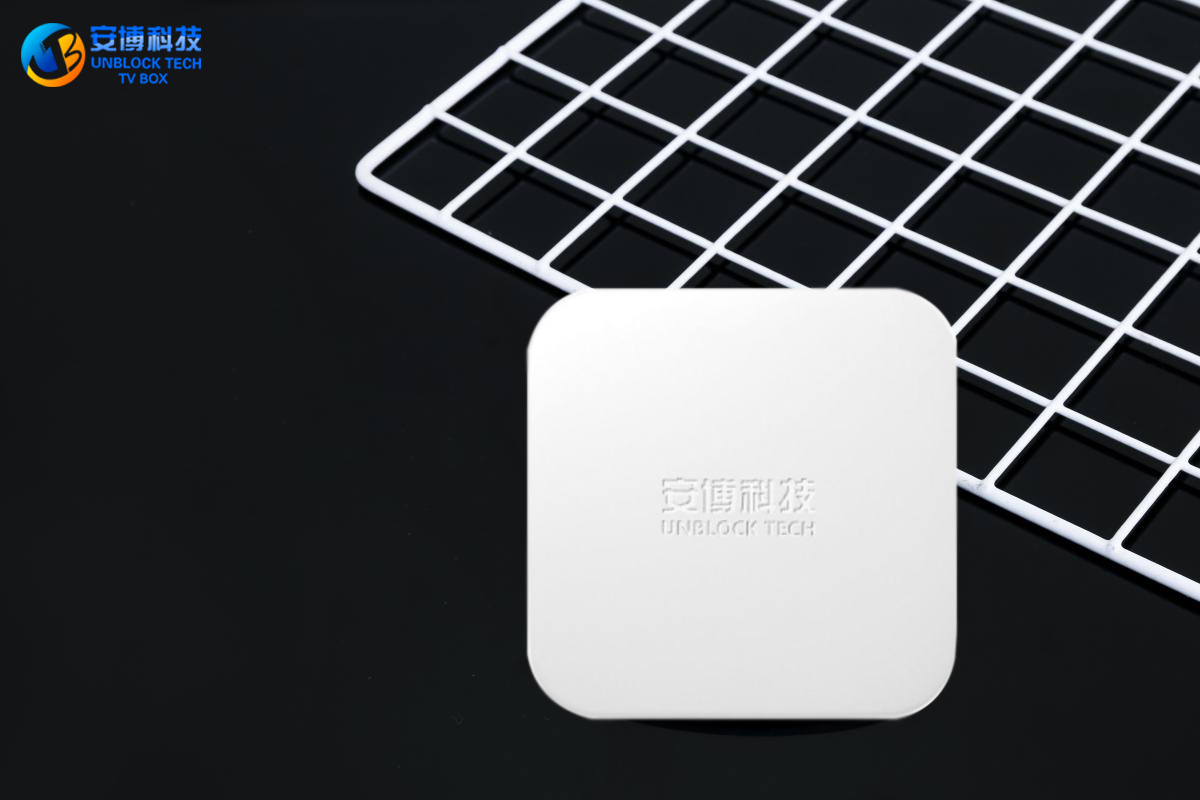 Chi ha bisogno del Super TV Box UBOX9 Unblock Tech?