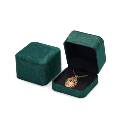 OEM Vintage Green Sinicism Embroidered Brocade Cloth Jewelery Package Ring Earrings Necklace Bracelet Jewelry Gift Boxes