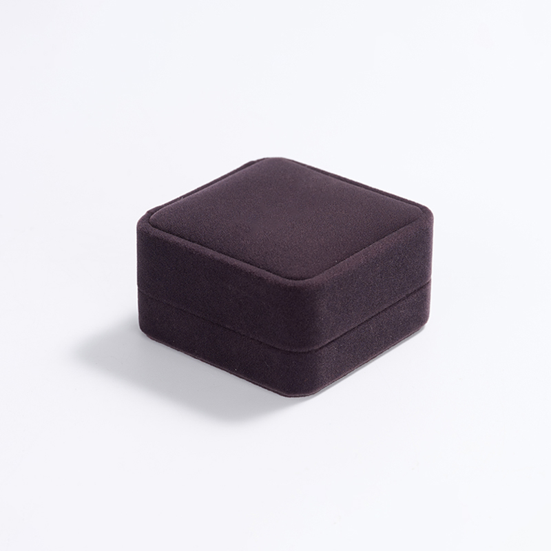 Wholesale Elegant Embossed Dark brown Velvet Jewelry Box Wedding rings Gift Jewelry Packaging double ring Custom Box