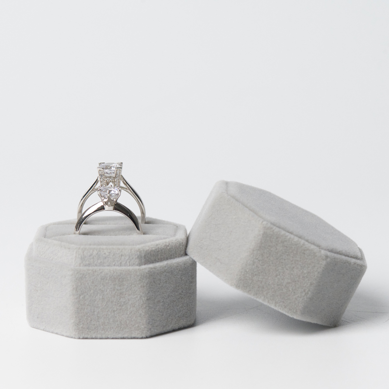 high end grey octangle velvet jewelry box for double rings jewellery wedding ring packaging with custom logo