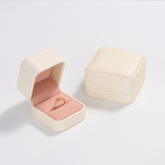 H089 Warm Soft Jewelry Box PU Leather Microfiber Ring Boxes For Wedding Jewellery Packaging Boxes