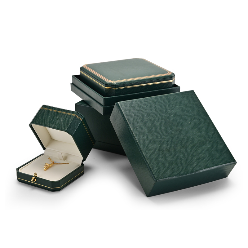 HD20210802008- China hot sale green leathette and pu leather jewelry storage box for ring/gift hold boxes with custom logo