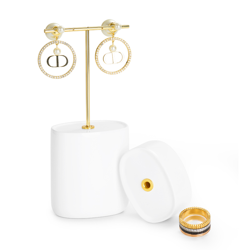Metal Resin White Luxury Jewelry ring earring bracelet Display Resin With Golden Metal T-bar Display Stands