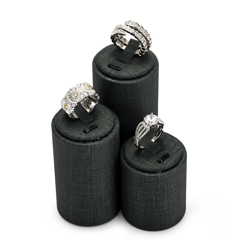 New Arrival Pu Leather Jewelry Display Stand With Three Size For Ring Display
