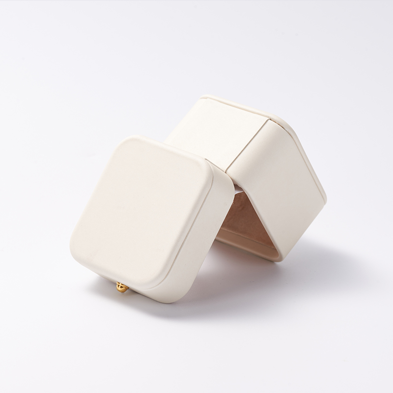 Cream Color PU Leather Jewelry Packaging Box Wholesale Custom Ring Box with Logo