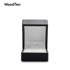 New Customized High Quality Black PU Leather Necklace Pendant Jewelry Packaging Box
