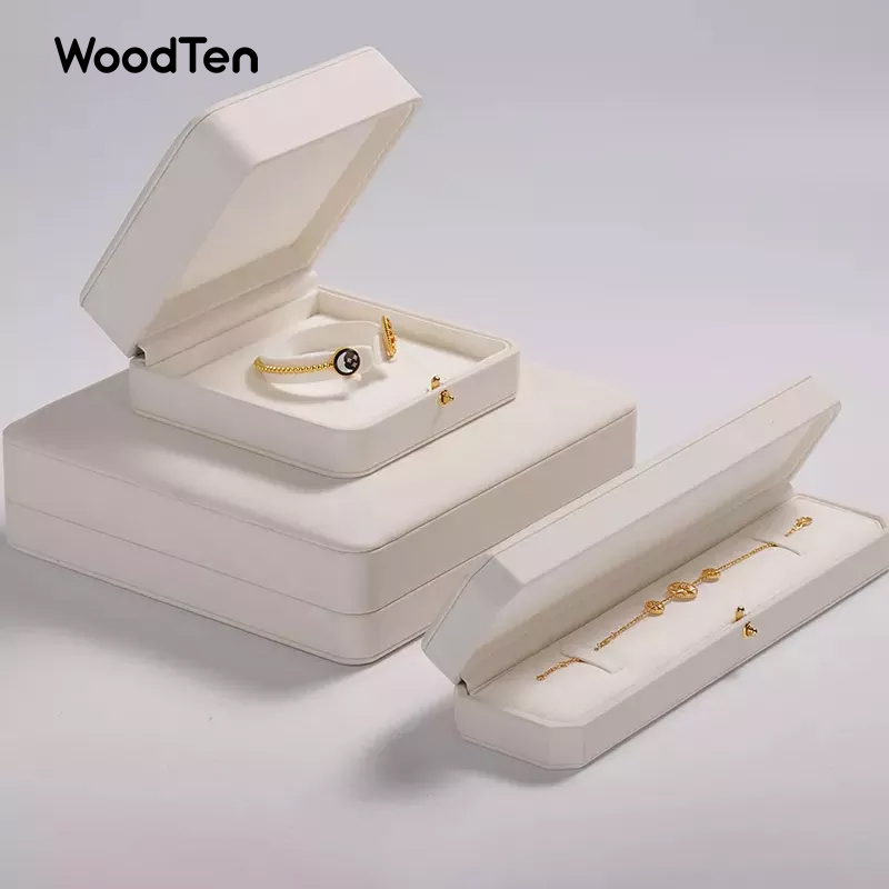 hot sale luxury white pu leather and microfiber jewelry box set hold ring necklace bangle pendant with metal button