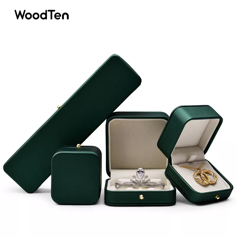 2022 High Quality Custom Logo Printed Green Jewelry Packaging Box for Ring Pedant Bracelet Chain