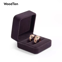 Wholesale Elegant Embossed Dark brown Velvet Jewelry Box Wedding rings Gift Jewelry Packaging double ring Custom Box