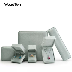 Professional Wholesale hot selling Luxury Green Microfiber Mini Jewelry boxes Custom Color