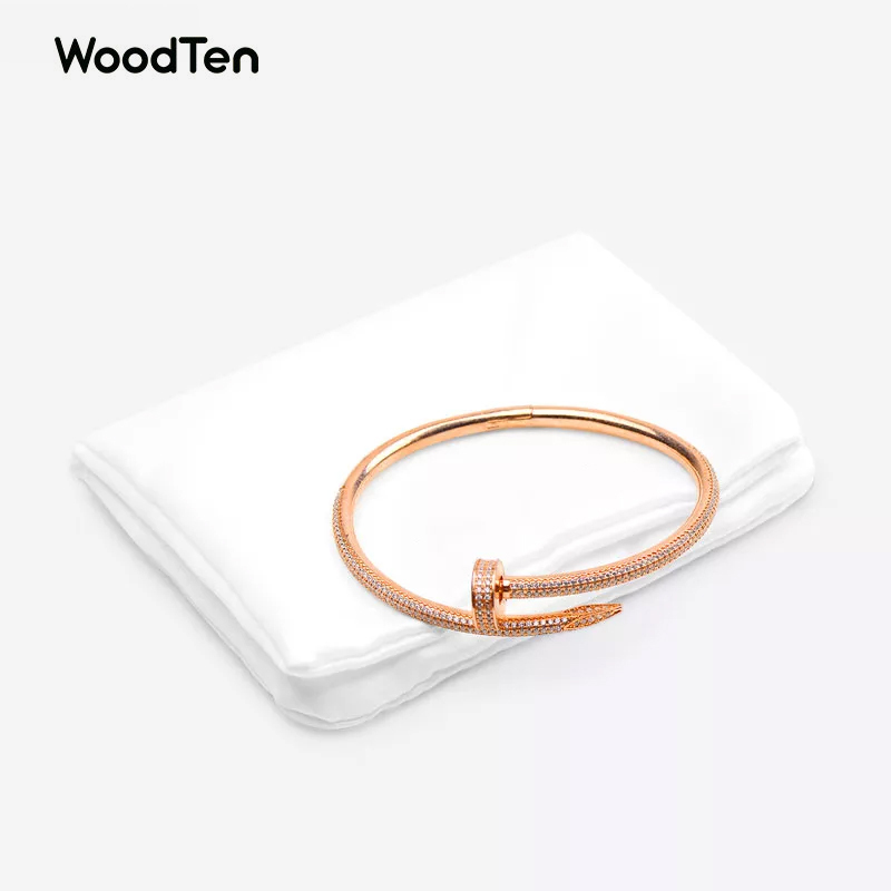 New Arrivals white wire cloth pouch with stitching foldable silk jewelry bag for bracelet necklace jewelry pouch