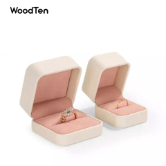 H089 Warm Soft Jewelry Box PU Leather Microfiber Ring Boxes For Wedding Jewellery Packaging Boxes