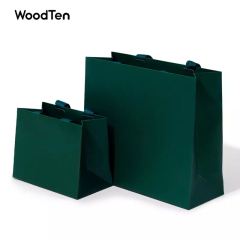 Green Packaging Bags For Jewelry Luxury Jewelry Storage Bags Custom Jewelry Paper Bag With Logo