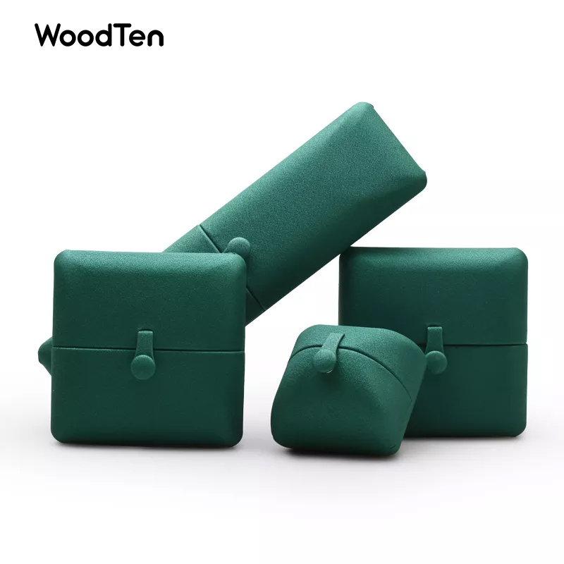 Newest Luxury jewelry box Green Pu leather With Buckle Jewellery Packaging Gift boxes Jewelry Packing Box