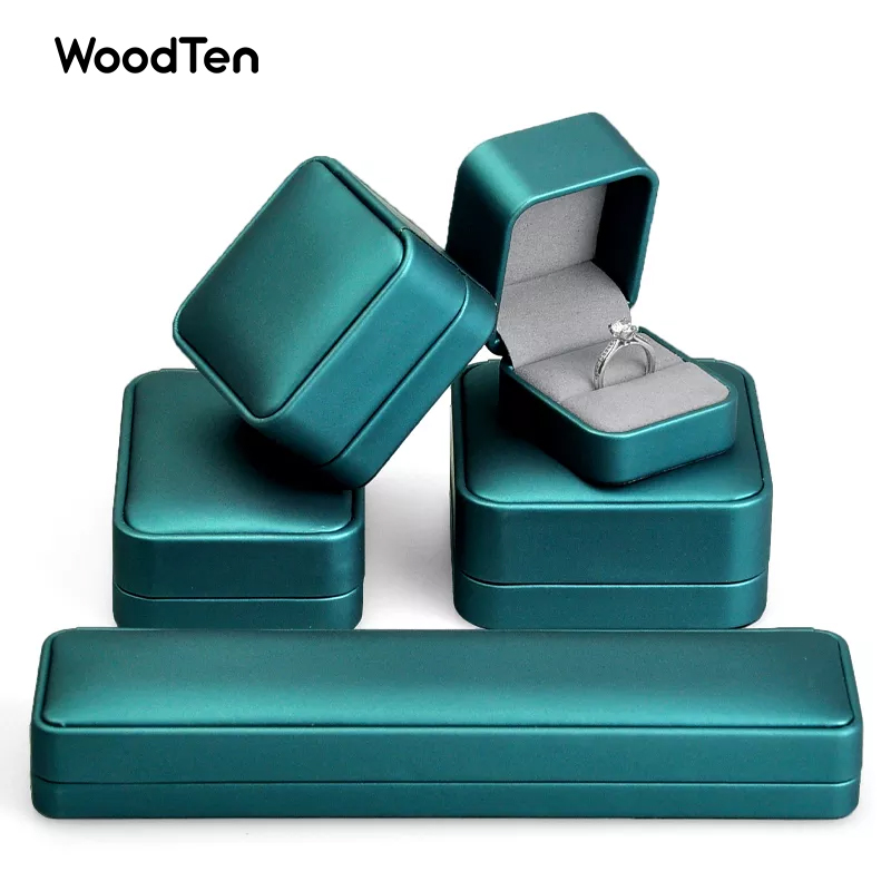 Competitive Price Green Leather Jewelry Box Full Set Packaging Storage Box with Super Fiber Inside
