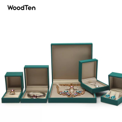 Luxury Royal touching paper Green jewelry box Large bracelet Box quadrilateral Shape silk Inside Jewelry Box
