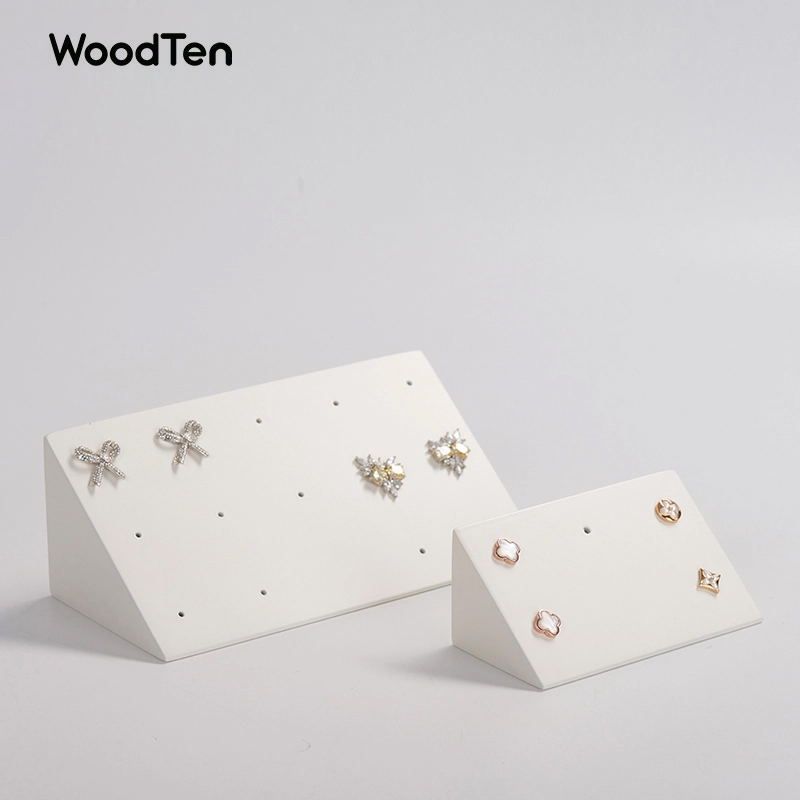 China OEM factory 2022 new custom wood beige paint jewelry display stand stud earrings display set