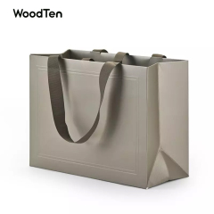 Wholesale Custom Logo Color Printed Luxury Paper Bag Jewelry Gift Packaging Bags with Handle Recycle Paper Shopping Bag