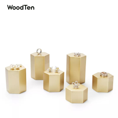 SZ034 New Luxury Jewelry display stands gold resin With Golden paint for ring earring necklace Display showcase set